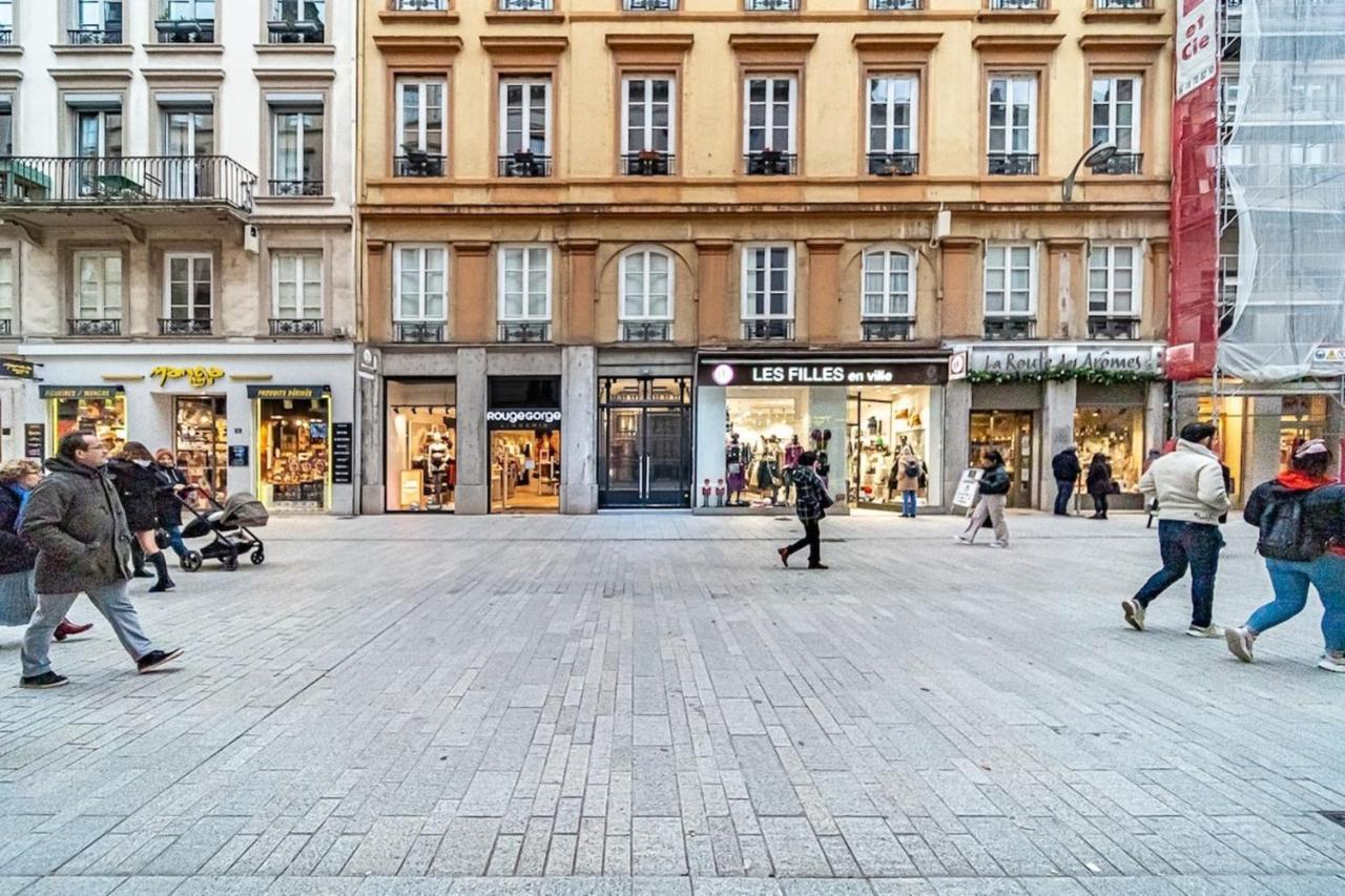 Le Petit Victor Hugo - Studio Bellecour Lião Exterior foto